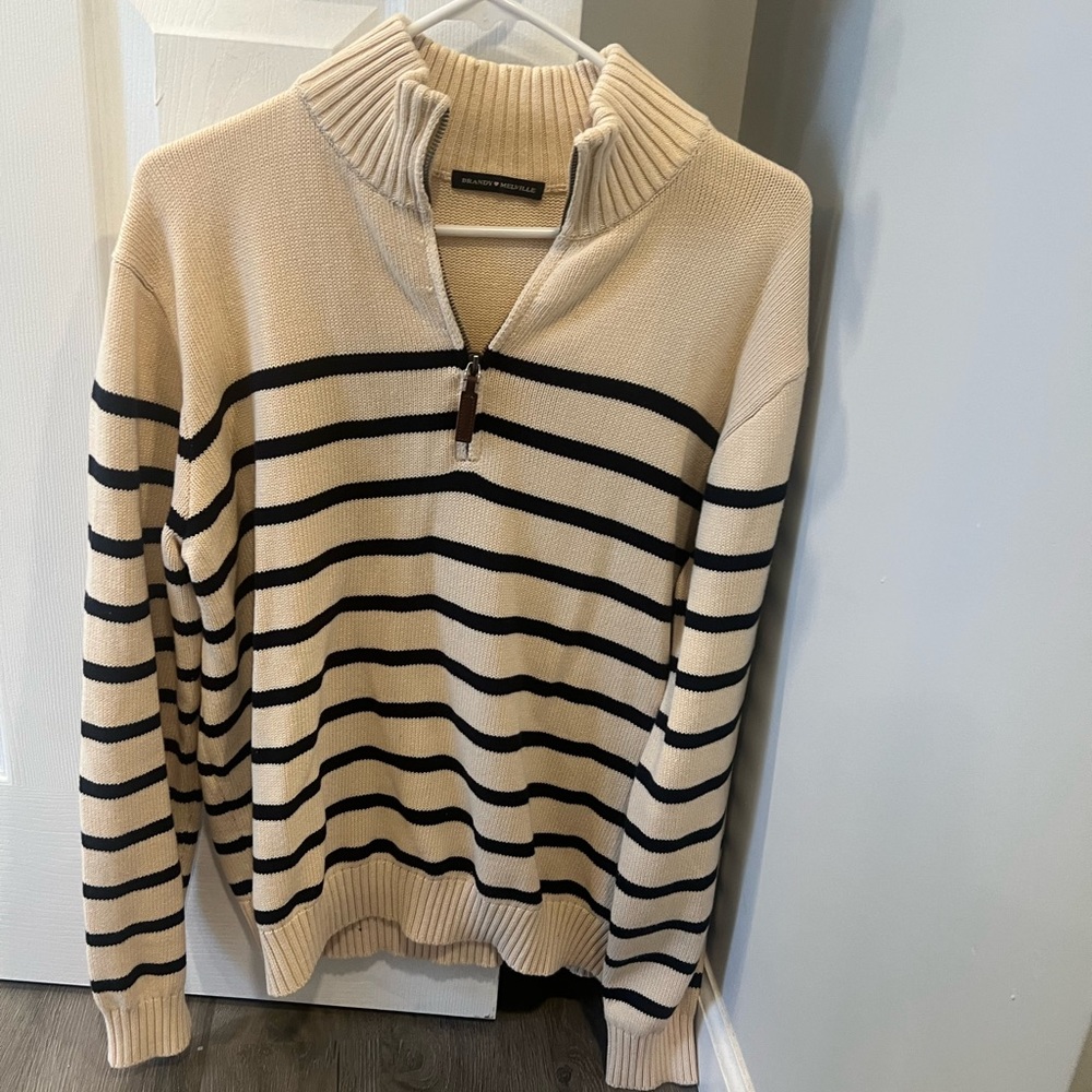 Brandy Melville sweater